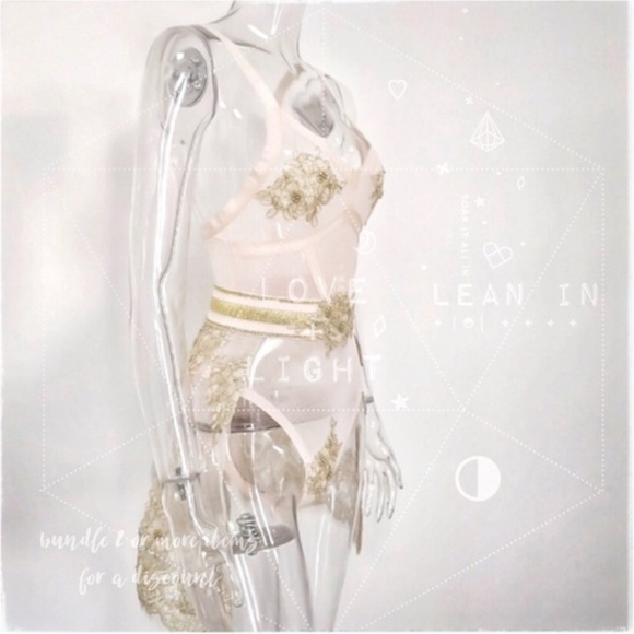 sold♡ ・ ˚ ⁺⭐️ - Picture 5 of 9